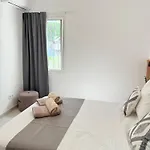 Hébergement de vacances Casa Oasis *