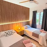 別荘 Casa Oasis ネルハ